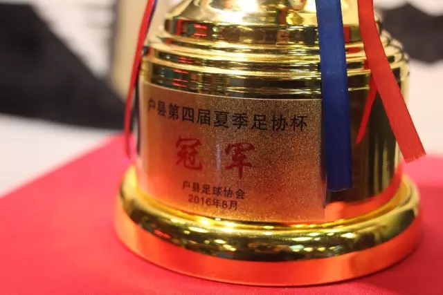国乒中秋夜全胜14场，林诗栋一日五战尽显威力
